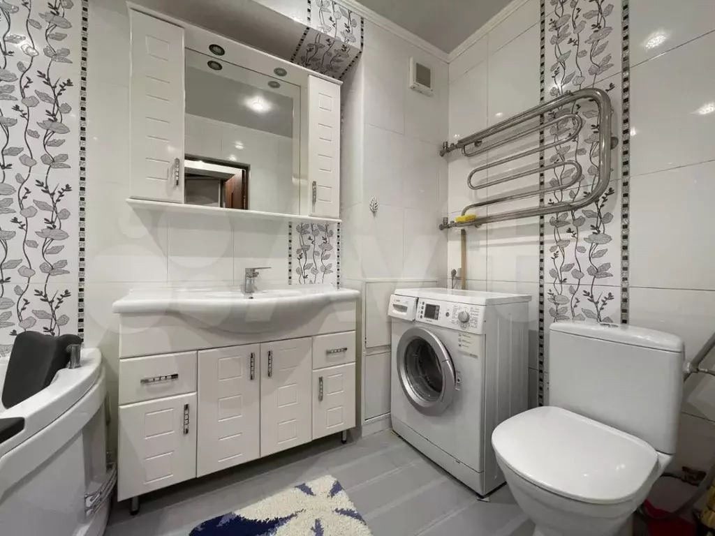 3-к. квартира, 70 м, 1/5 эт. - Фото 0