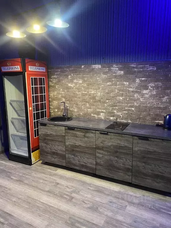 Дом в Саратовская область, Балаково Коммунистическая ул., 19 (200 м) - Фото 1