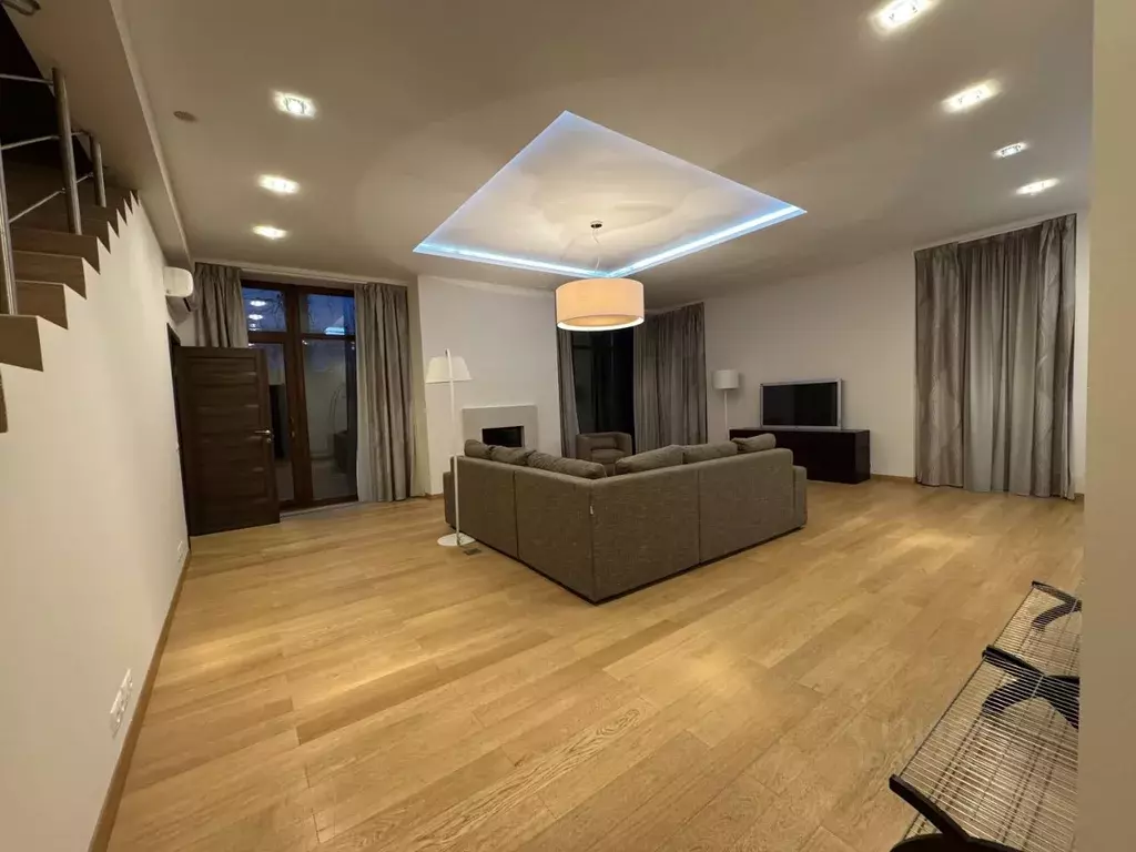 Таунхаус в Московская область, Одинцовский городской округ, д. Жуковка ... - Фото 2