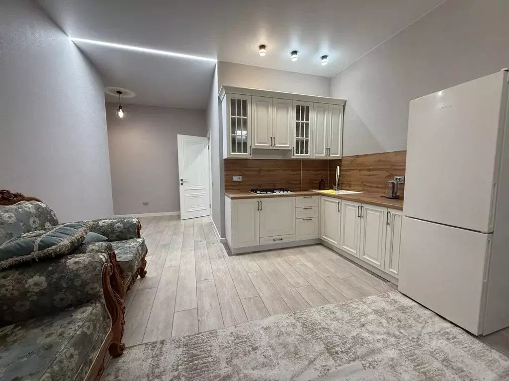 2-к кв. Дагестан, Махачкала ул. Мекегинская, 27 (88.0 м) - Фото 1