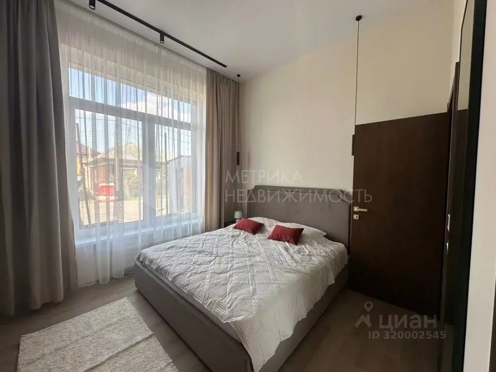 2-к кв. Тюменская область, Тюмень Ставропольская ул., 10 (52.0 м) - Фото 0