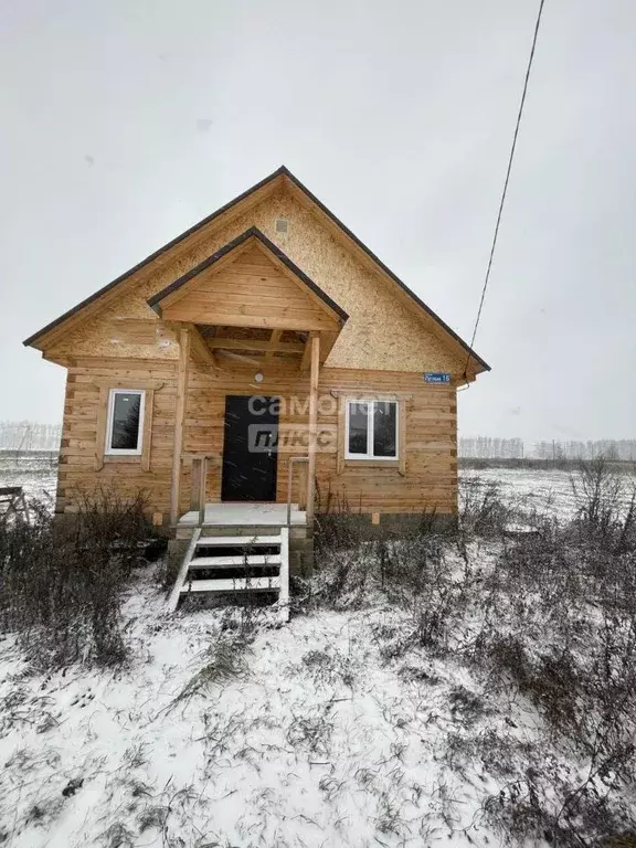 Дом в Башкортостан, Нуримановский район, Новокулевский сельсовет, с. ... - Фото 1