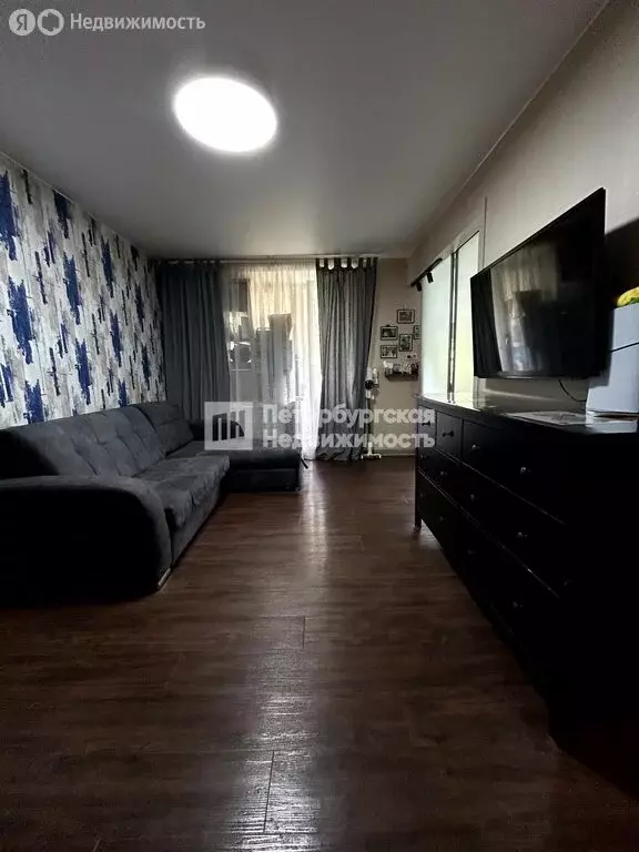 2-комнатная квартира: Санкт-Петербург, Омская улица, 13 (42.2 м) - Фото 1