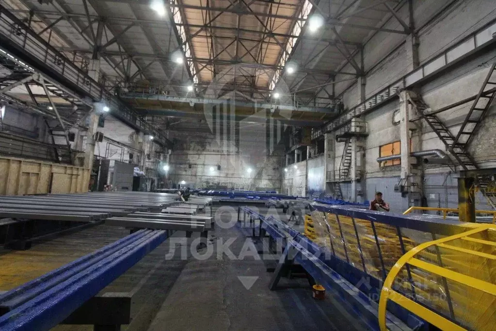 Помещение свободного назначения в Омская область, Омск Овощной проезд, ... - Фото 0