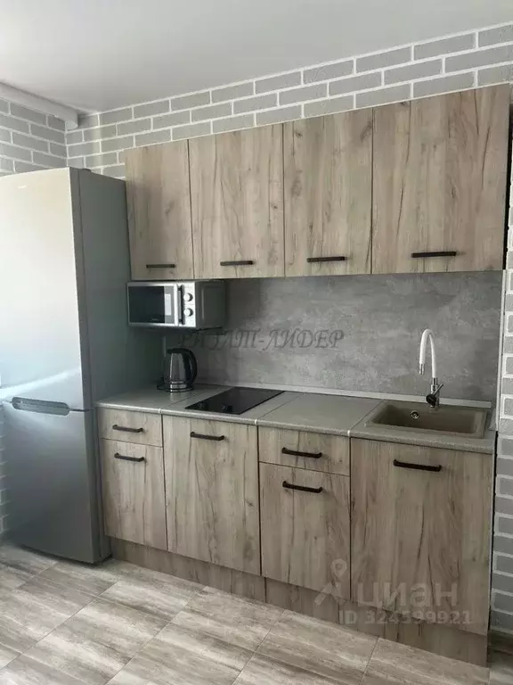 2-к кв. Алтай, Майминский район, с. Майма ул. Ленина, 60 (48.0 м) - Фото 1