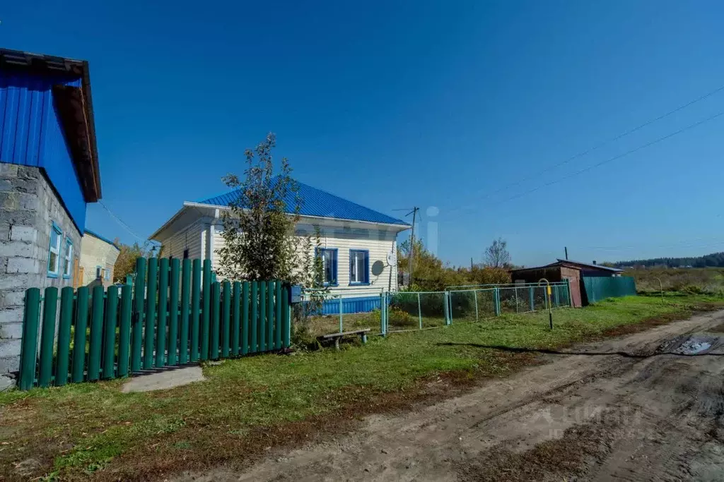 Дом в Алтайский край, Зональный район, с. Соколово Совхозная ул., 23 ... - Фото 1