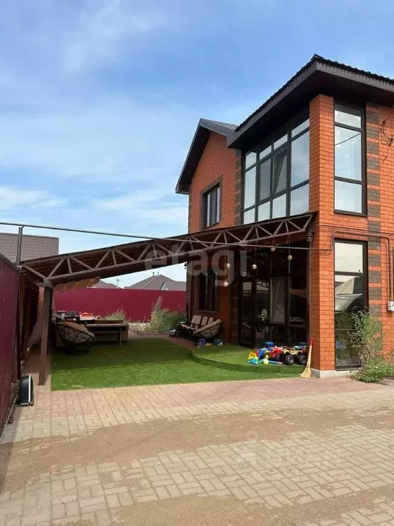 Дом в Башкортостан, Уфа городской округ, с. Нагаево ул. Абрикосовая, ... - Фото 1