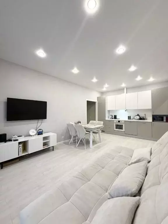 3-к кв. Москва Большая Филевская ул., 3к3 (66.0 м) - Фото 1