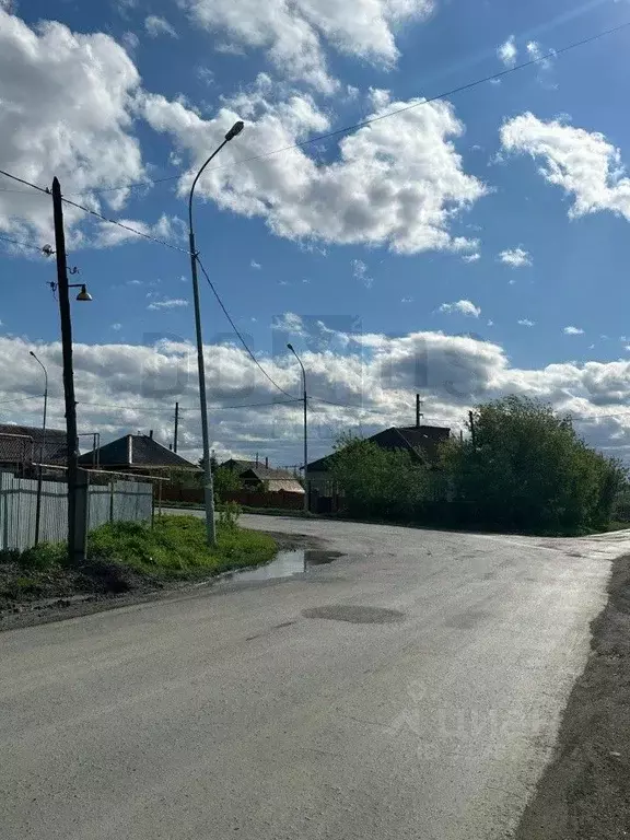 Участок в Свердловская область, Екатеринбург муниципальное ... - Фото 1