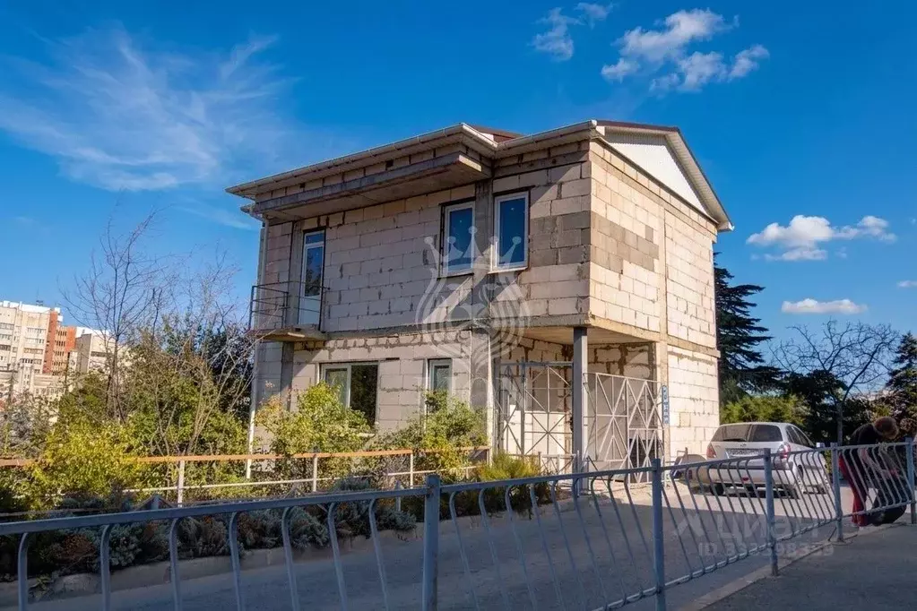 Дом в Крым, Алушта ул. 60 лет СССР, 16 (124 м) - Фото 1