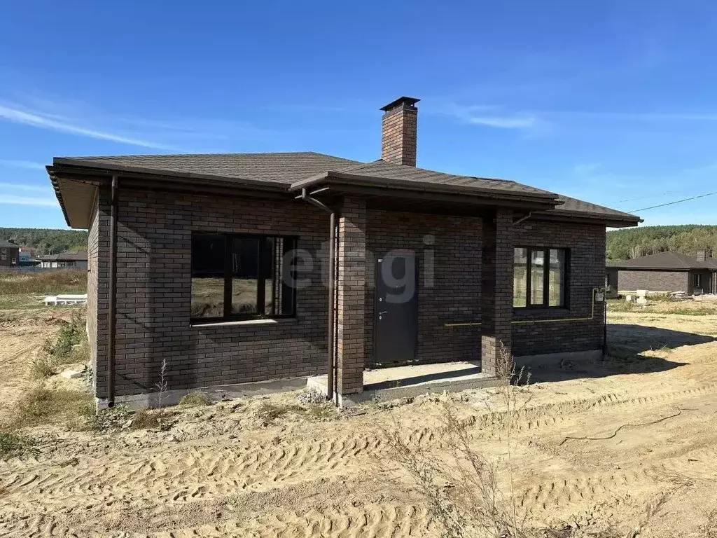 Дом в Калужская область, Калуга городской округ, с. Некрасово пер. ... - Фото 1