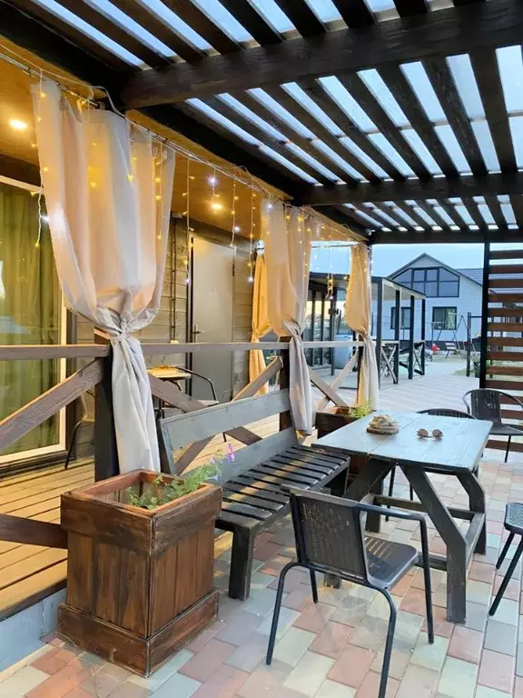 Дом в Волгоградская область, Калачевский район, Ильевское с/пос, Волна ... - Фото 1