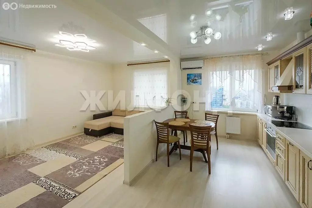 2-комнатная квартира: Новосибирск, улица Толстого, 56 (82.4 м) - Фото 1