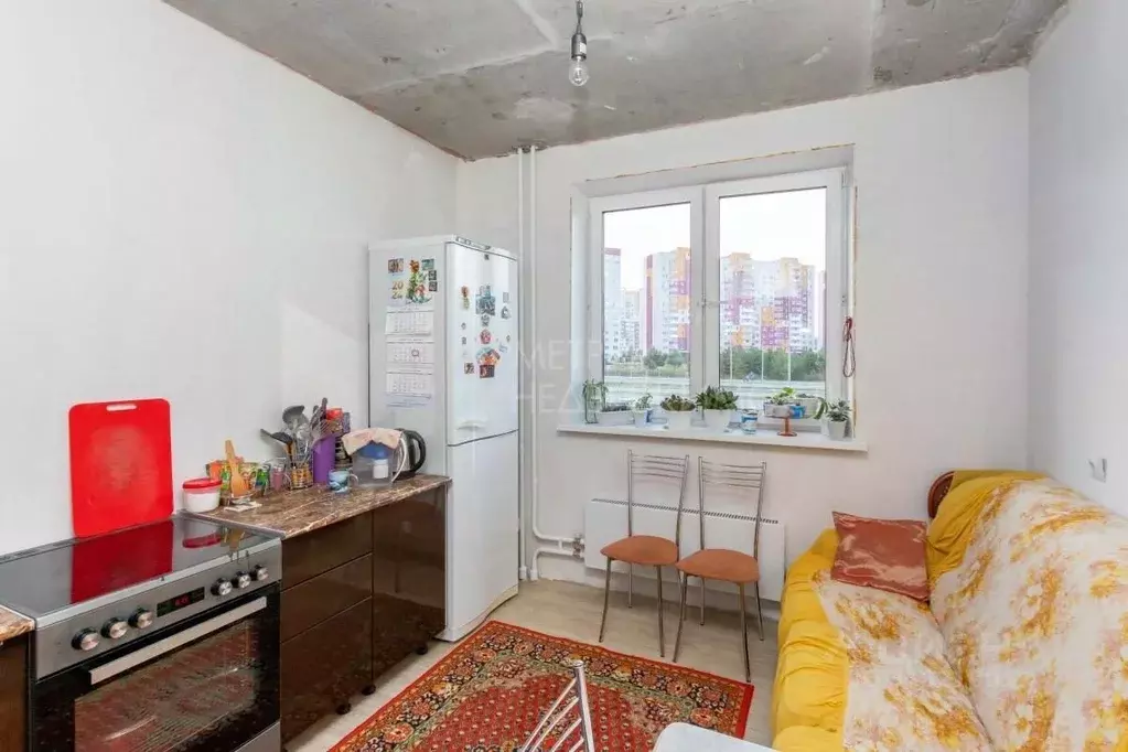 2-к кв. Тюменская область, Тюмень ул. Фармана Салманова, 6 (53.7 м) - Фото 1