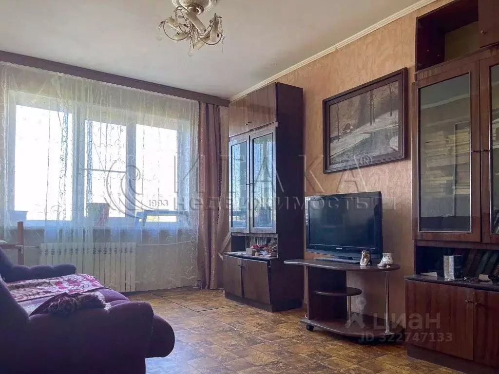 3-к кв. Ленинградская область, Кировский район, Назия пгт ул. Луговая, ... - Фото 1