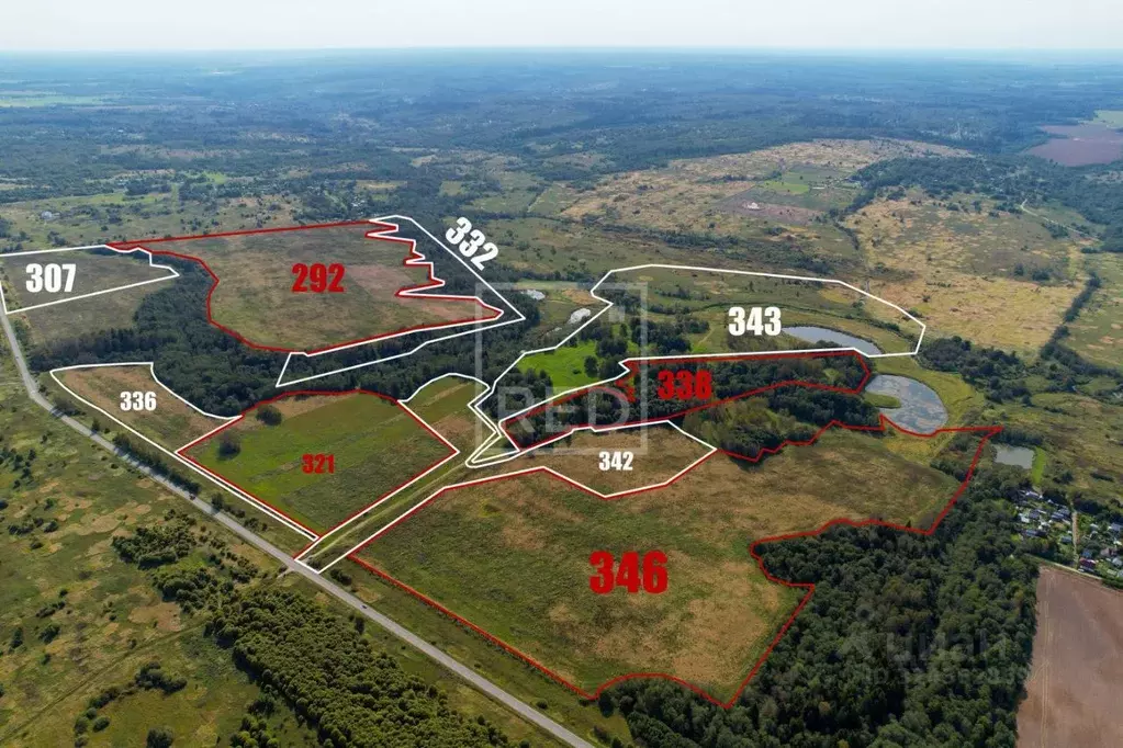 Участок в Московская область, Волоколамский муниципальный округ, с. ... - Фото 1