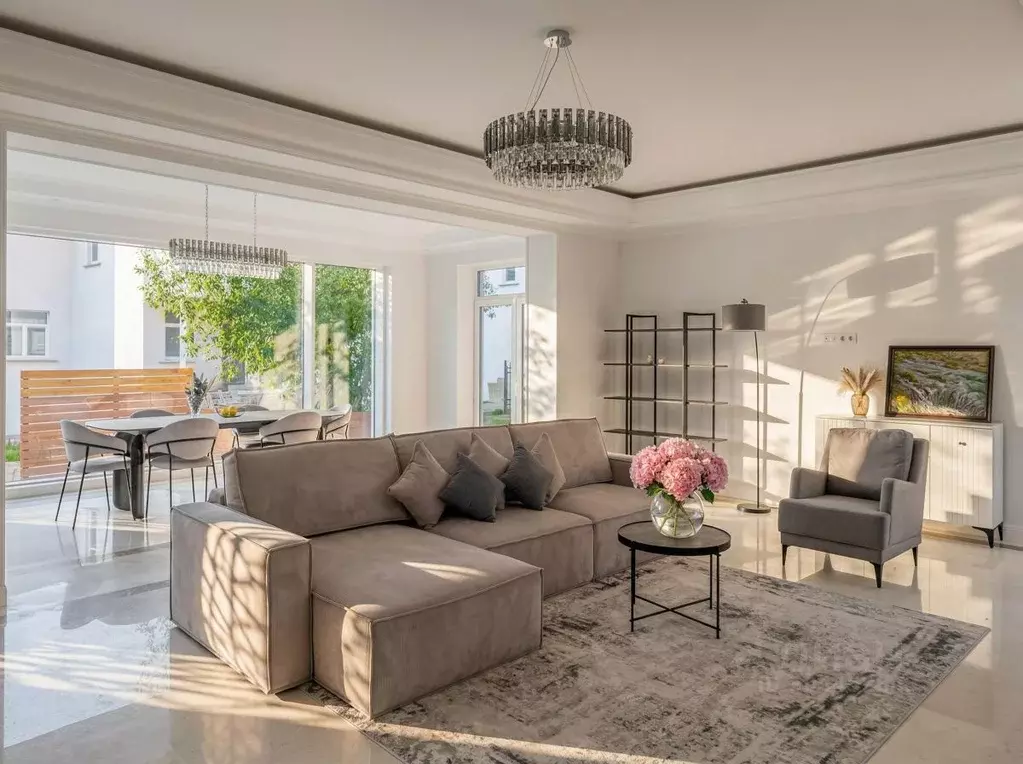 Дом в Московская область, Одинцовский городской округ, с. Усово, ... - Фото 1