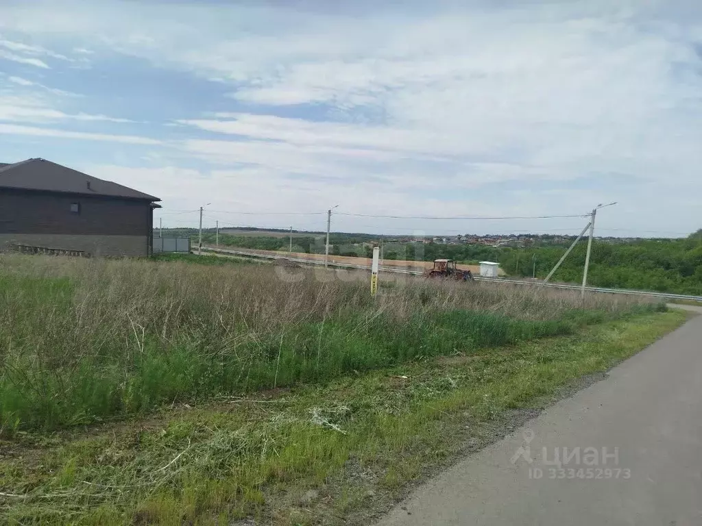 Участок в Белгородская область, Белгородский муниципальный округ, с. ... - Фото 1