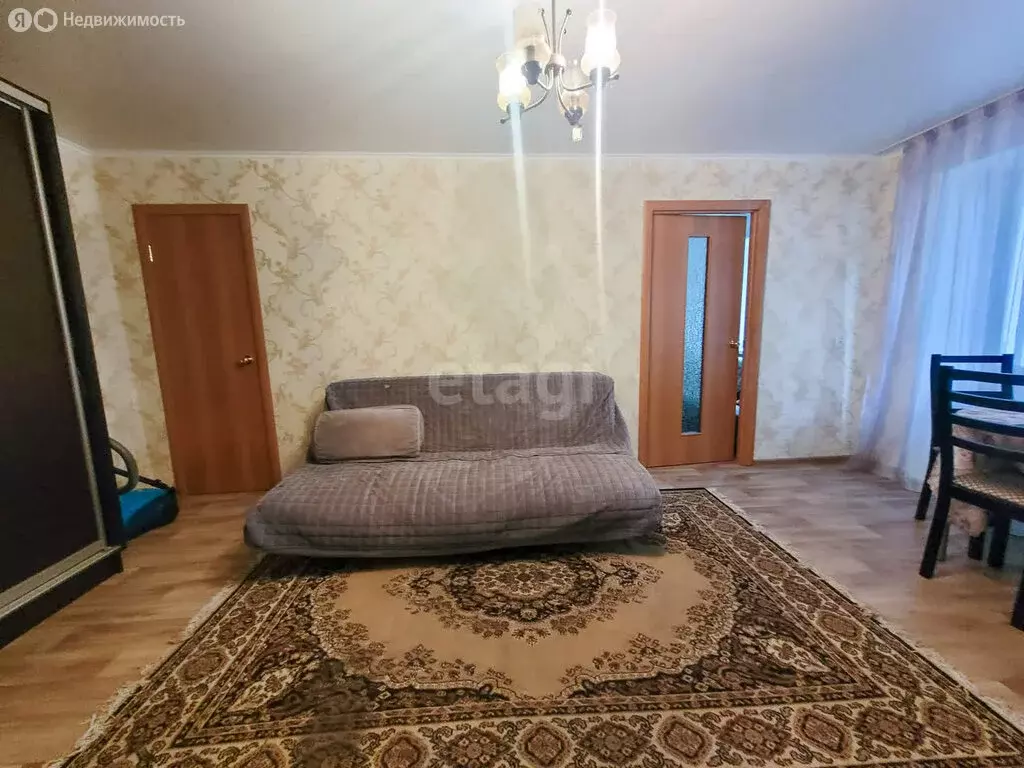 2-комнатная квартира: Миасс, улица Ильмен-Тау, 13 (46.3 м) - Фото 1