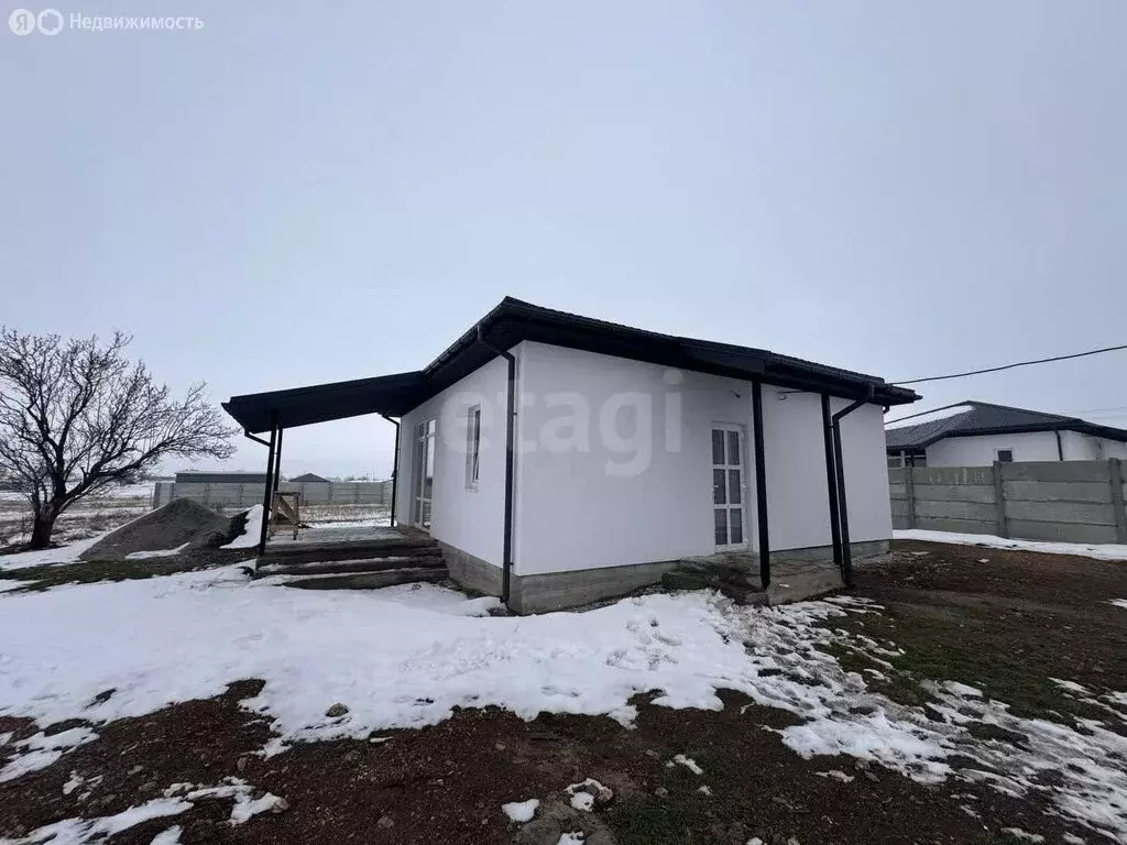 Дом в Урожайновское сельское поселение, СНТ Земляничка (76.2 м) - Фото 1