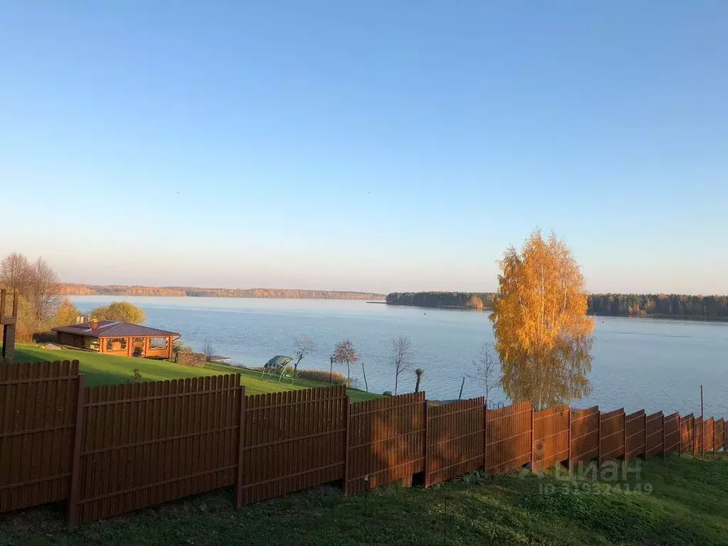 Дом в Тверская область, Кашинский муниципальный округ, д. Киселево ... - Фото 1