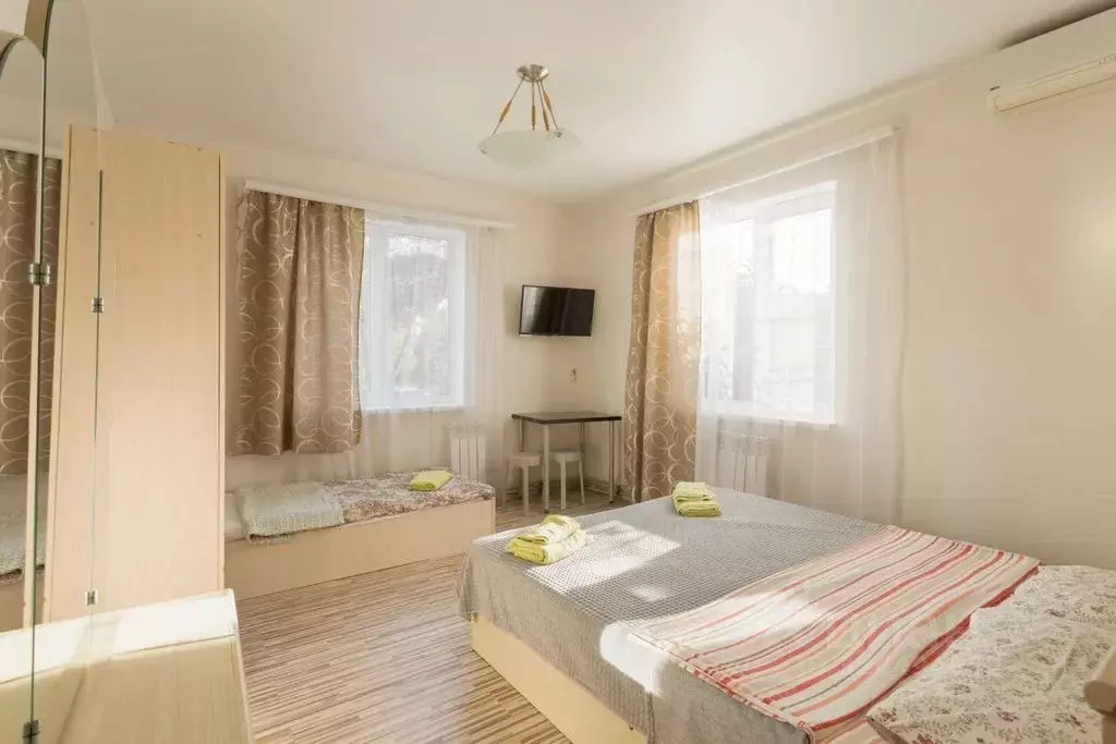 Дом в Краснодарский край, Сочи ул. Декабристов, 25А (100 м) - Фото 1