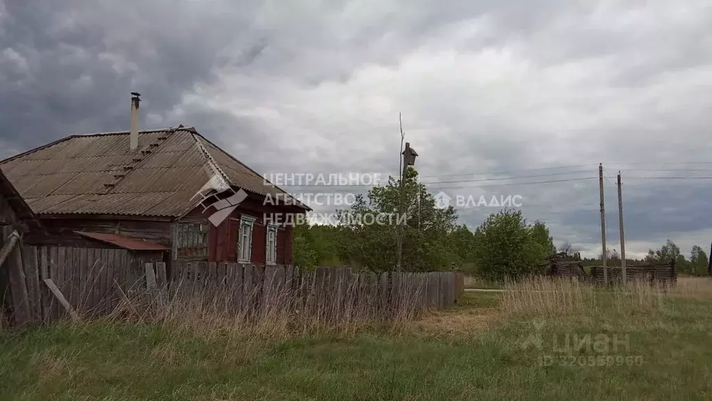 Дом в Рязанская область, Спасский район, Федотьевское с/пос, с. ... - Фото 2