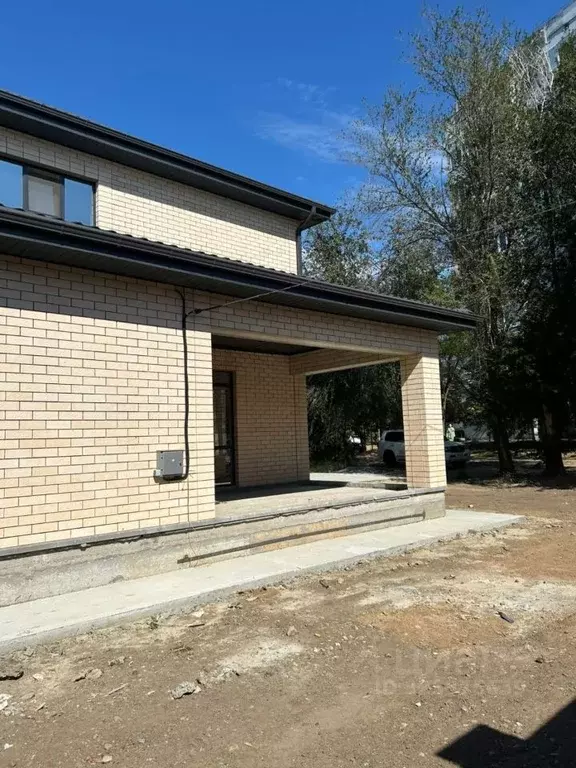 Дом в Ростовская область, Волгодонск ул. 1-я Черникова (186 м) - Фото 1