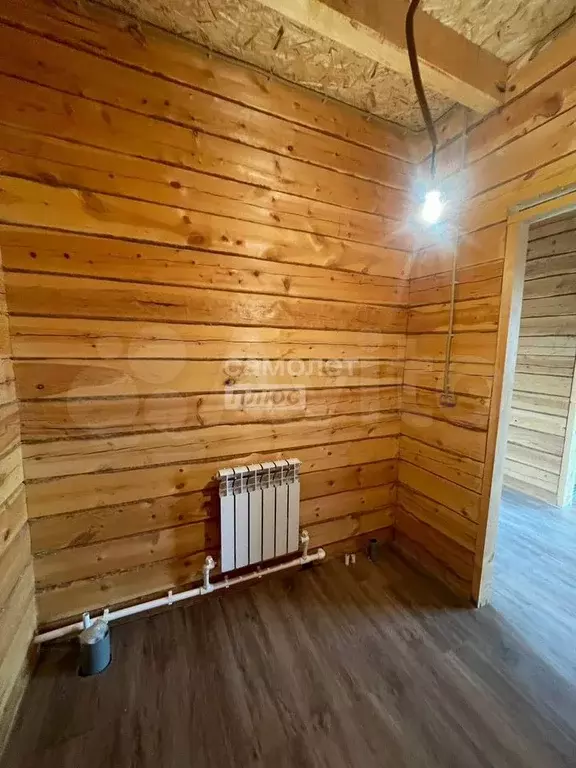 Дом 100 м на участке 10 сот. - Фото 1