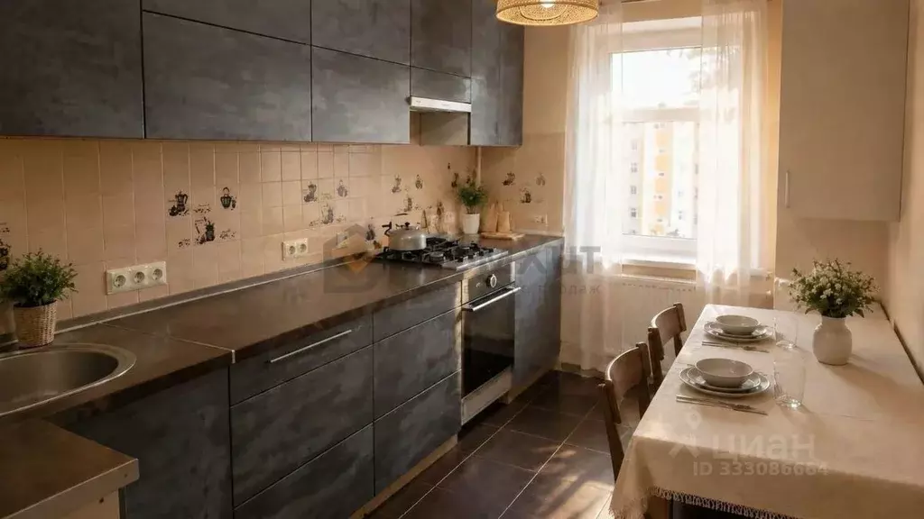 3-к кв. Севастополь ул. Колобова, 18/6 (75.4 м) - Фото 2