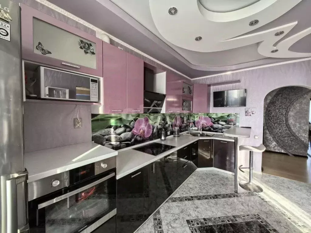 2-к кв. Тюменская область, Тюмень Широтная ул., 158 (60.5 м) - Фото 0