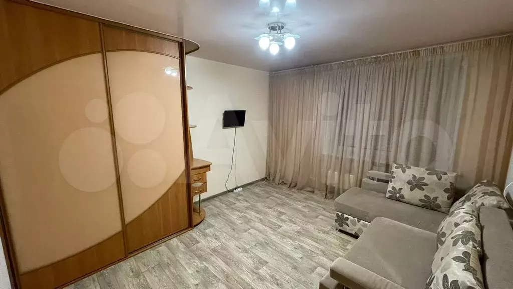1-к. квартира, 30 м, 7/10 эт. - Фото 1