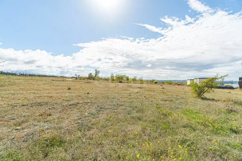 Участок в Севастополь ул. Курчатова (9.0 сот.) - Фото 1