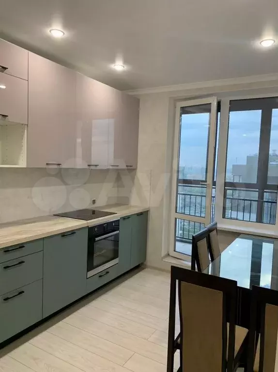 2-к. квартира, 60 м, 19/24 эт. - Фото 0