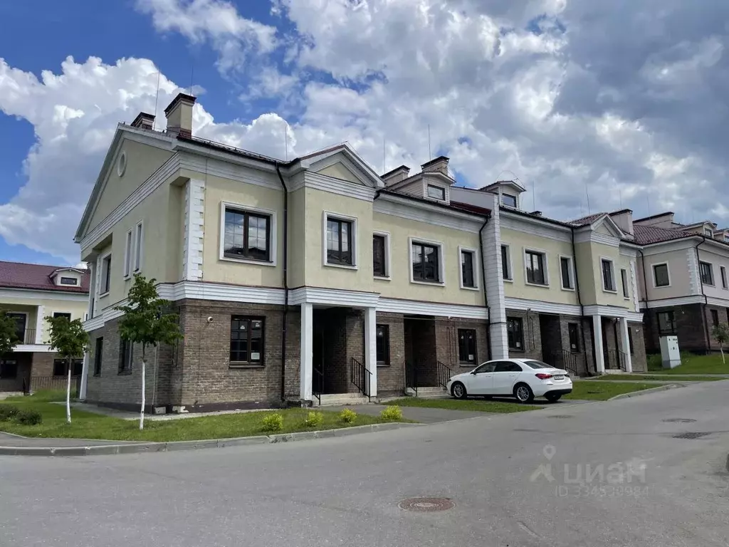 Таунхаус в Москва ул. Харлампиева, 24к8 (183 м) - Фото 1