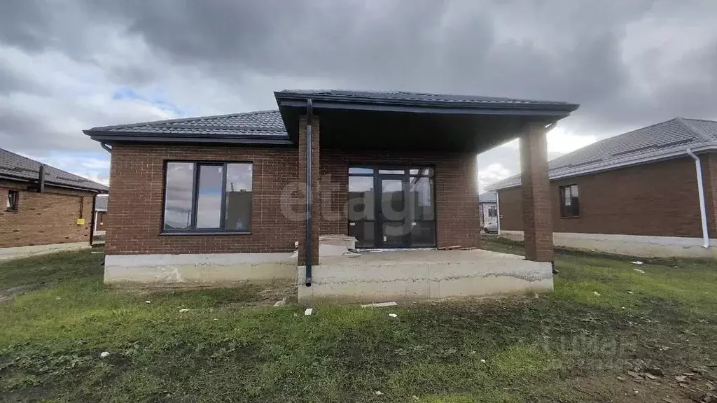 Дом в Ставропольский край, Михайловск Шпаковский район, ул. Андрея ... - Фото 2