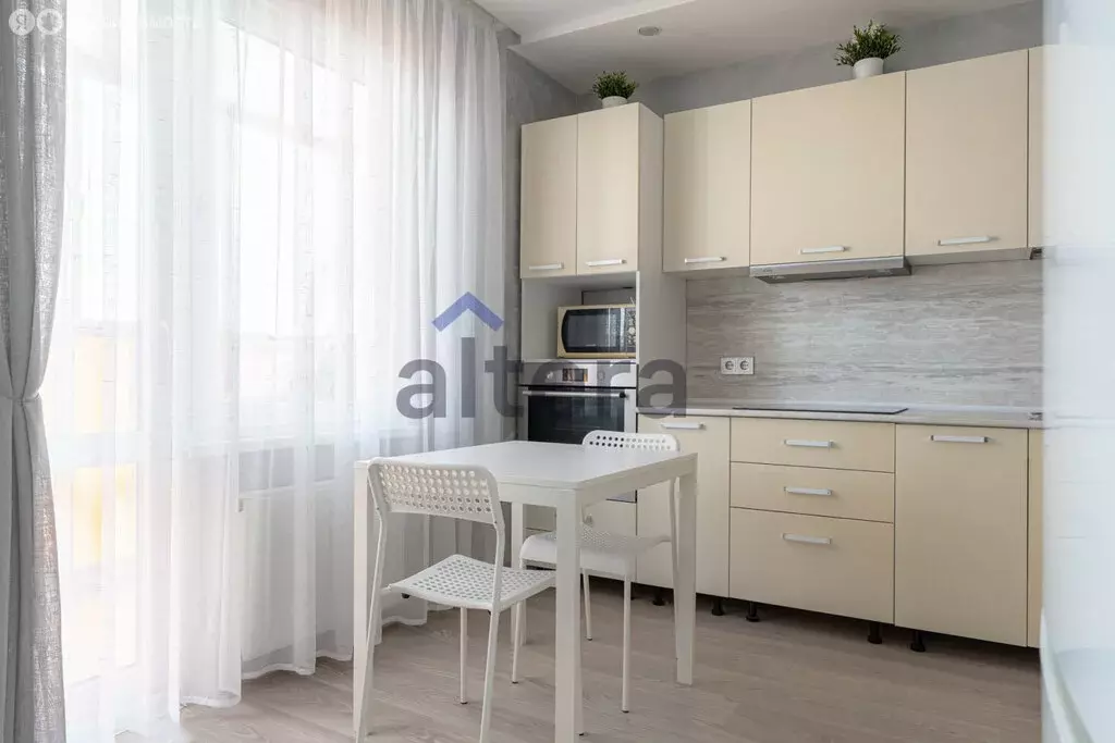 1-комнатная квартира: Казань, проспект Альберта Камалеева, 32 (31.31 ... - Фото 2