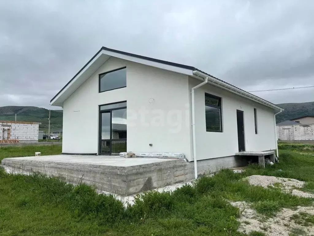 Дом в Крым, Симферопольский район, с. Доброе ул. Яшлык (70 м) - Фото 2