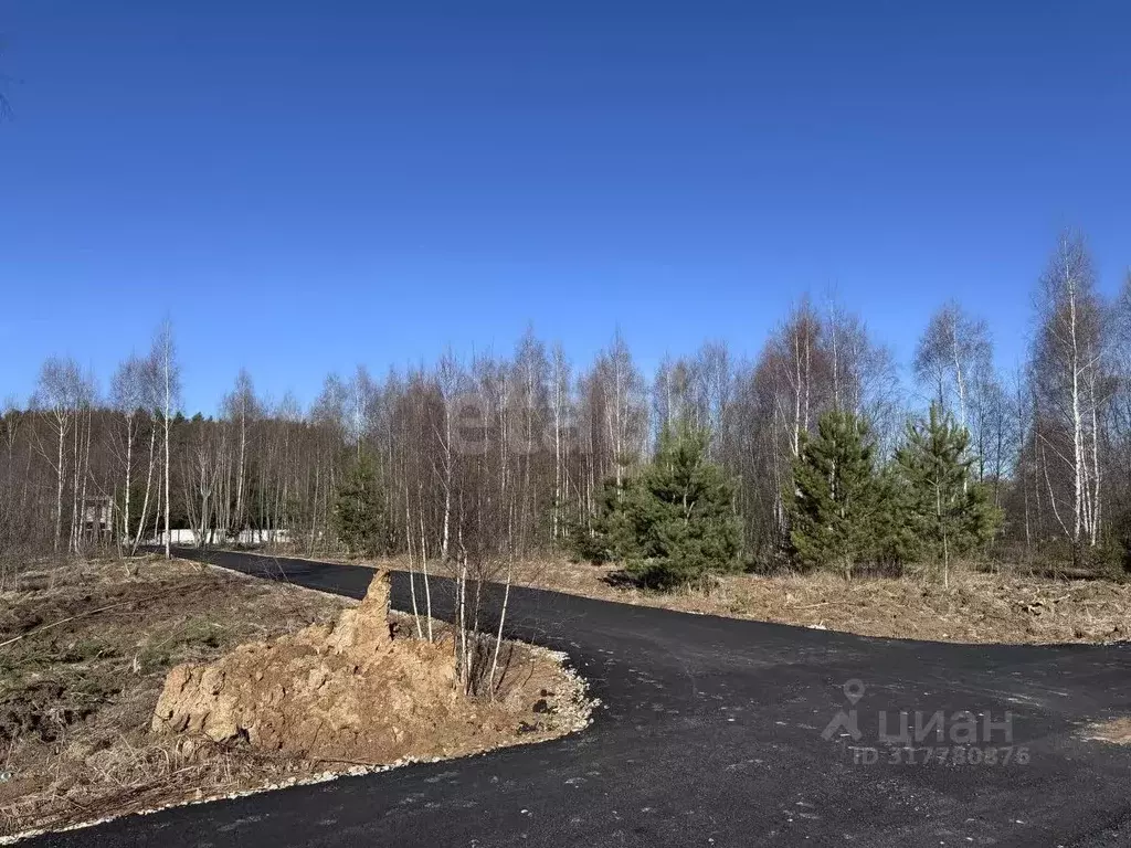Участок в Московская область, Наро-Фоминский городской округ, д. ... - Фото 1
