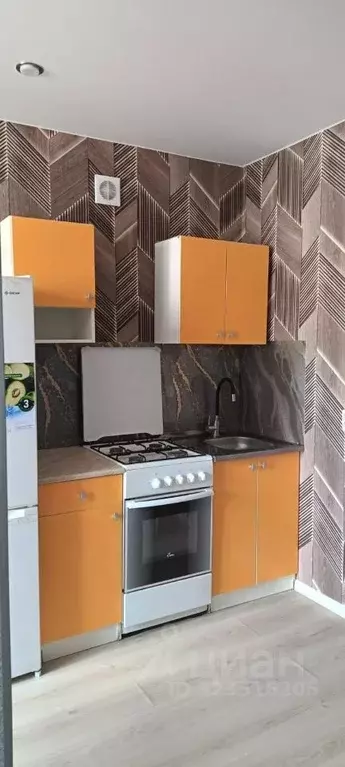 1-к кв. Волгоградская область, Волгоград ул. Добрушина, 22 (25.3 м) - Фото 1