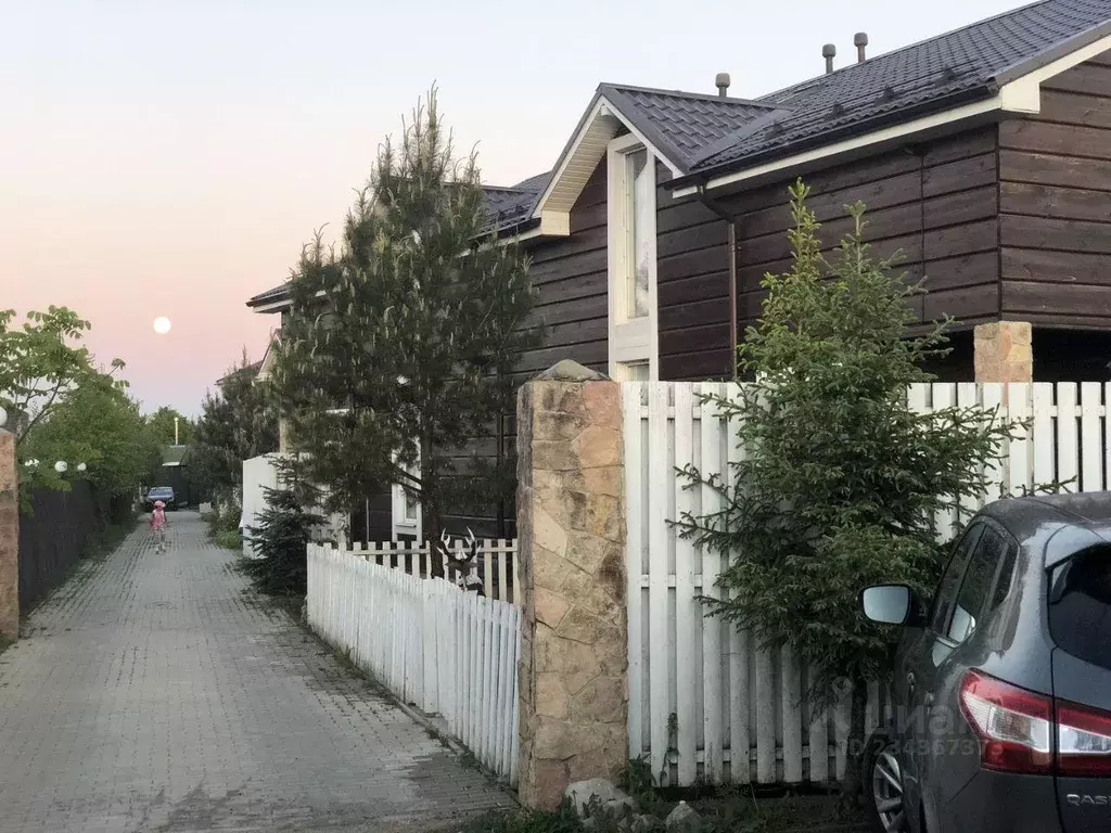 Коттедж, 180 м - Фото 1