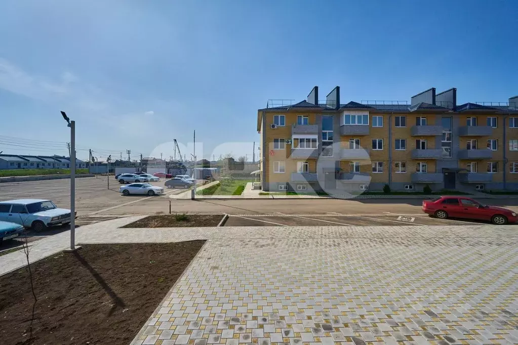 2-к кв. Краснодарский край, Кореновск ул. Таманская, 3к1 (57.6 м) - Фото 1