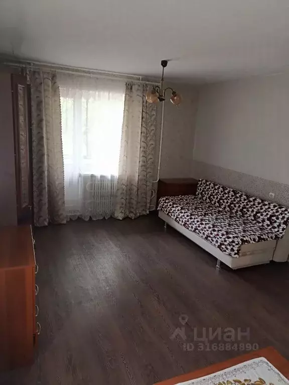 1-к кв. Волгоградская область, Волгоград ул. 8-й Воздушной Армии, 31 ... - Фото 1