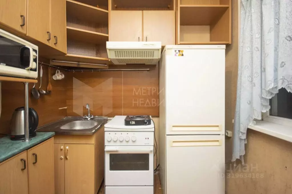 3-к кв. Тюменская область, Тюмень Харьковская ул., 71 (46.4 м) - Фото 0