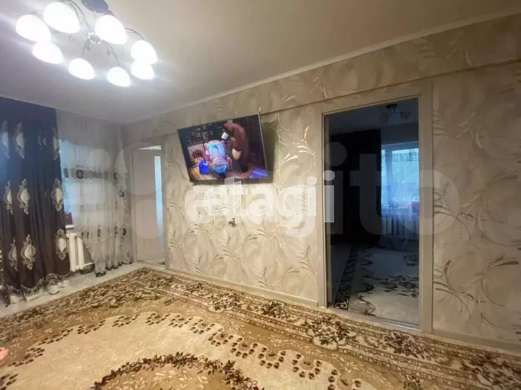 4-к. квартира, 58,8 м, 5/5 эт. - Фото 1