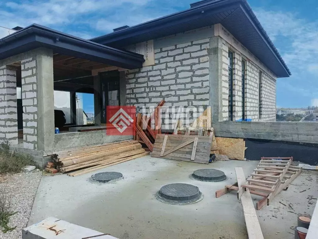 Дом в Севастополь ул. Планерная (255 м) - Фото 2