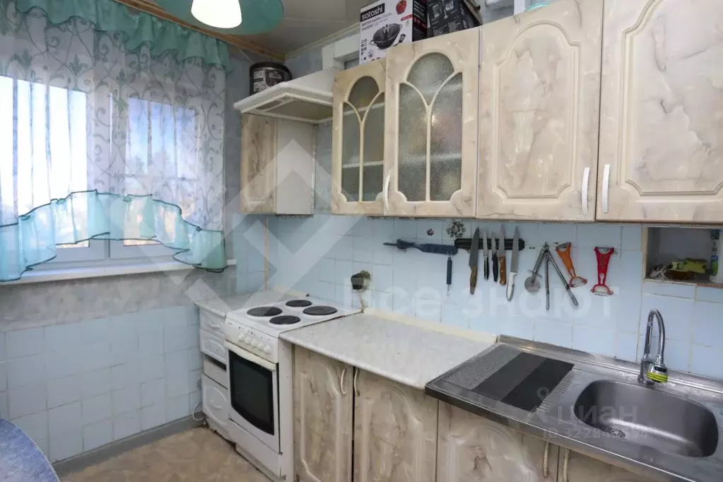 3-к кв. Челябинская область, Челябинск ул. Разина, 10Б (62.7 м) - Фото 1