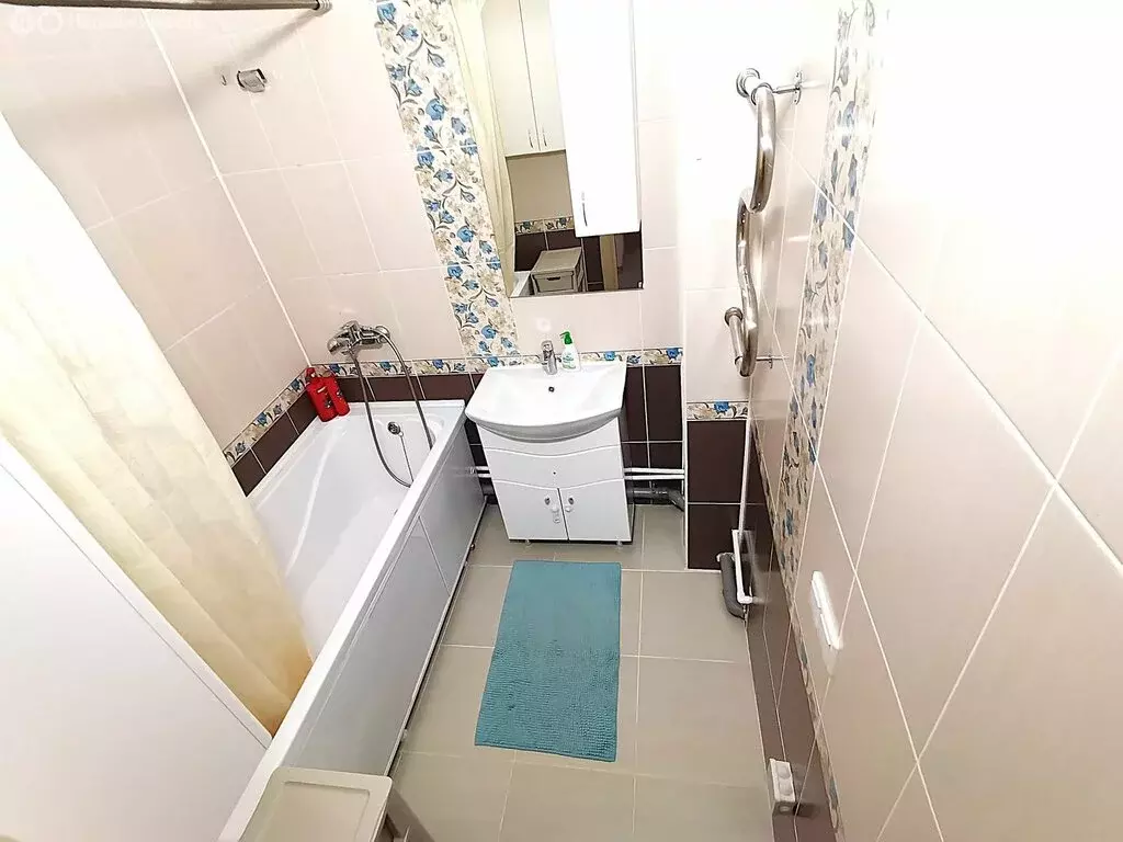 3-комнатная квартира: Мурино, улица Шувалова, 6 (75.1 м) - Фото 0