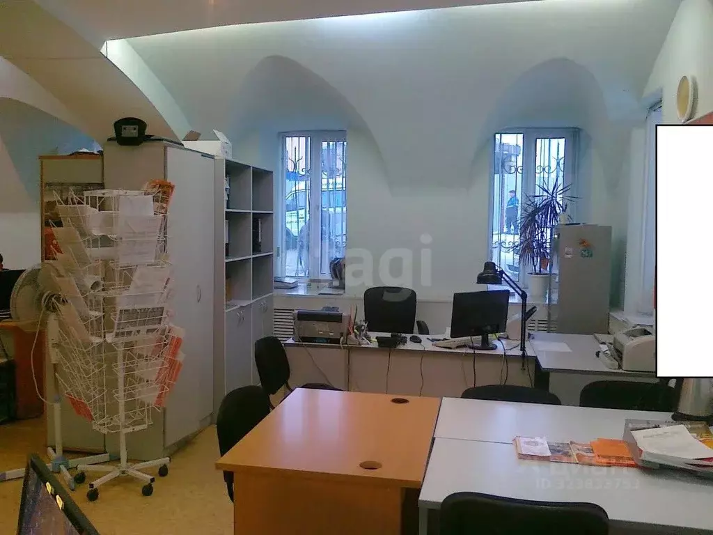 Помещение свободного назначения в Удмуртия, Сарапул ул. Раскольникова, ... - Фото 1