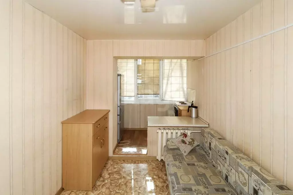 Студия Тюменская область, Тюмень ул. Мельникайте, 113 (16.0 м) - Фото 1